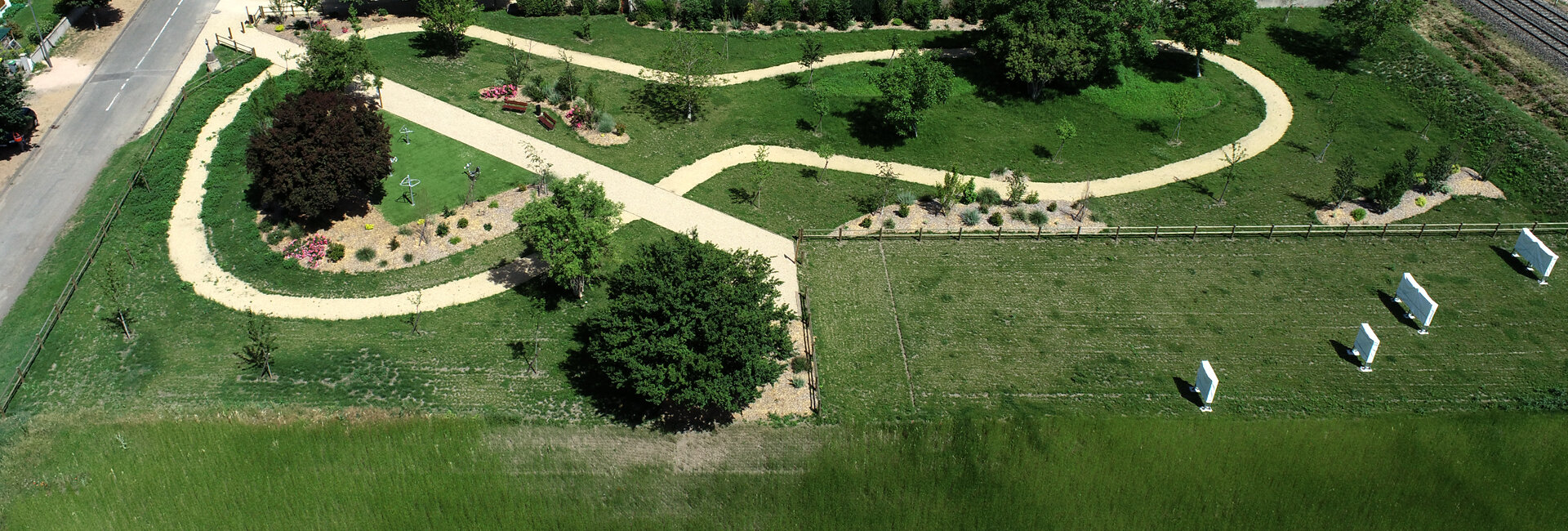 Les équipements, jardins et parcs de Ménétrol (63)